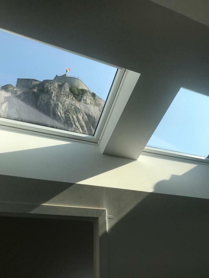 Le Saxo Cuivre Apartment Dinant Bagian luar foto